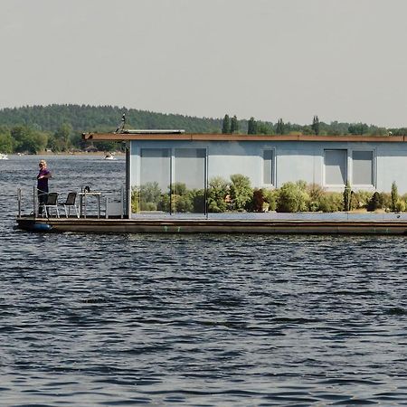 Feststehendes Hausboot Hotell Kolonie Zern Eksteriør bilde
